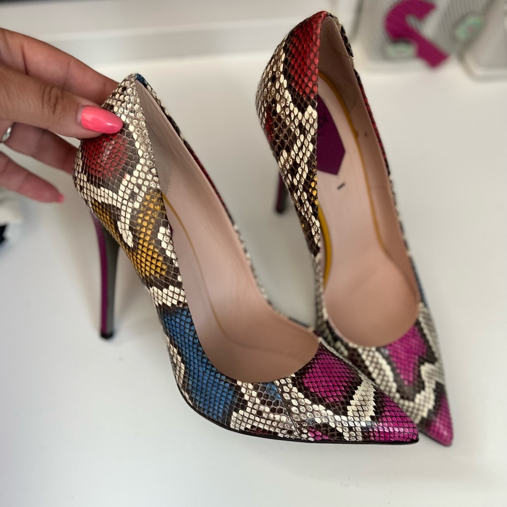 Authentic Fendi Pumps